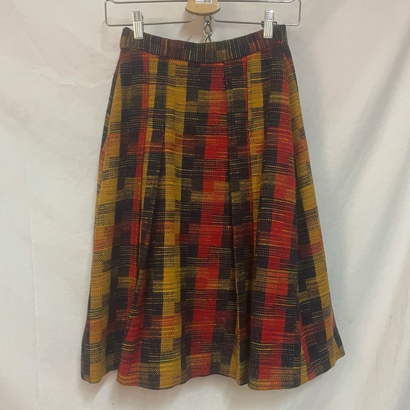Tartan Wool Pleated Skirt. Minimal A Line - Picture 2 of 4